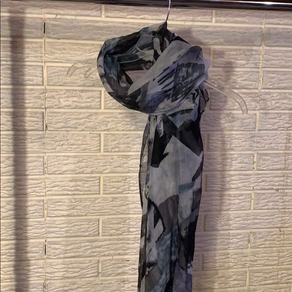 ‼️ scarfs‼️ - Picture 1 of 2